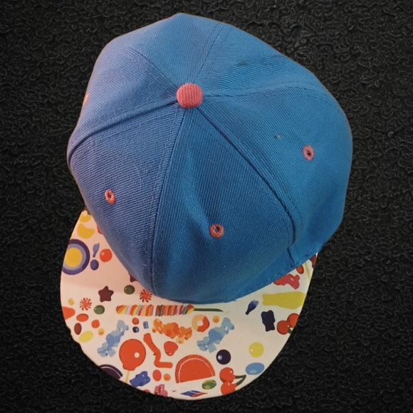 Baseball cap - Picture 2 of 6